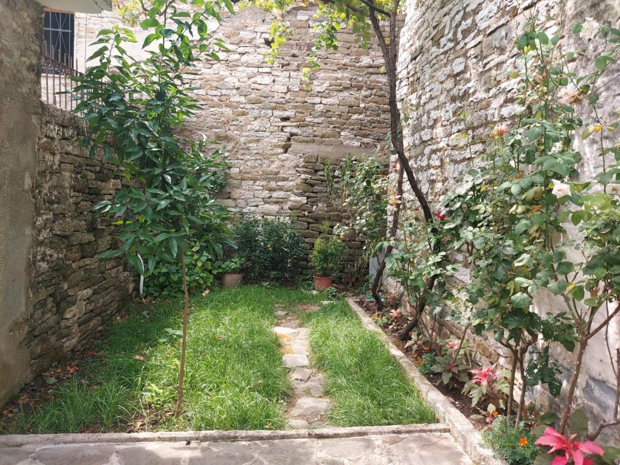 Traditional House Shapllo Αργυρόκαστρο Εξωτερικό φωτογραφία